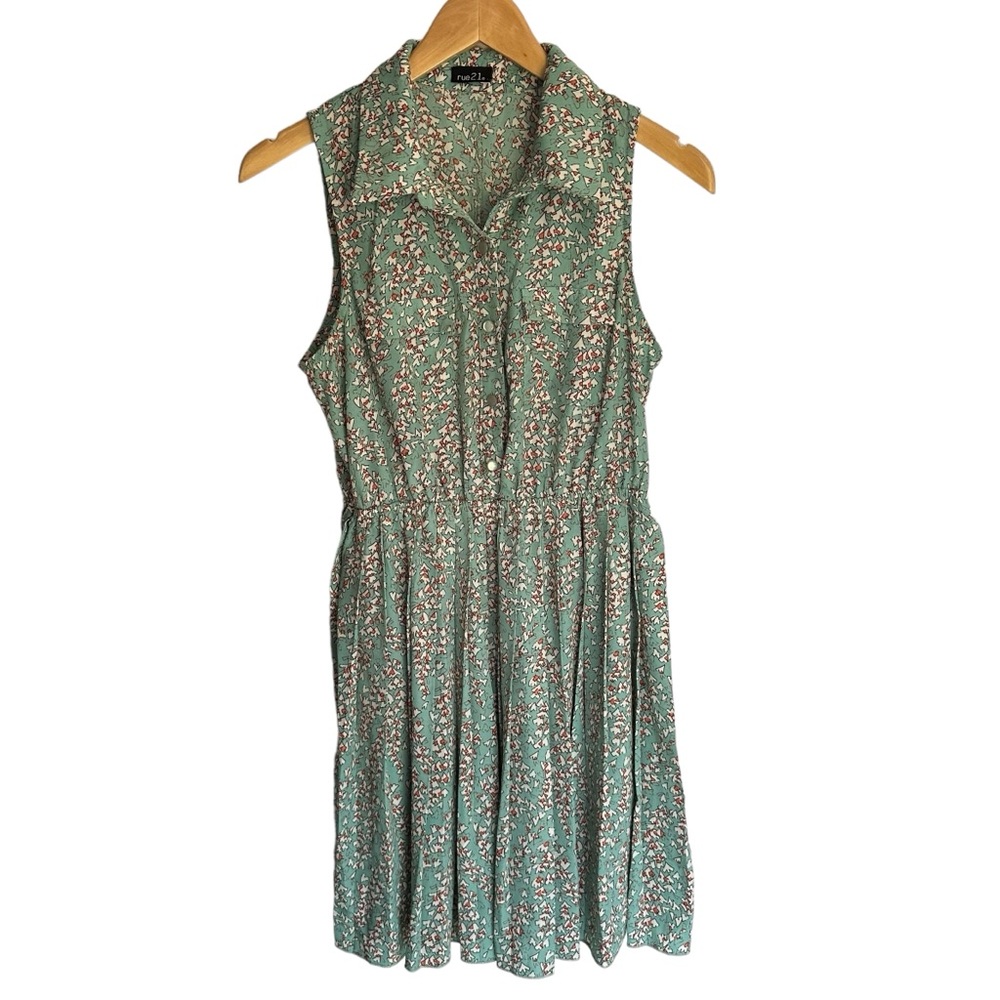 Rue 21 Sleeveless Collared Dress Size Small